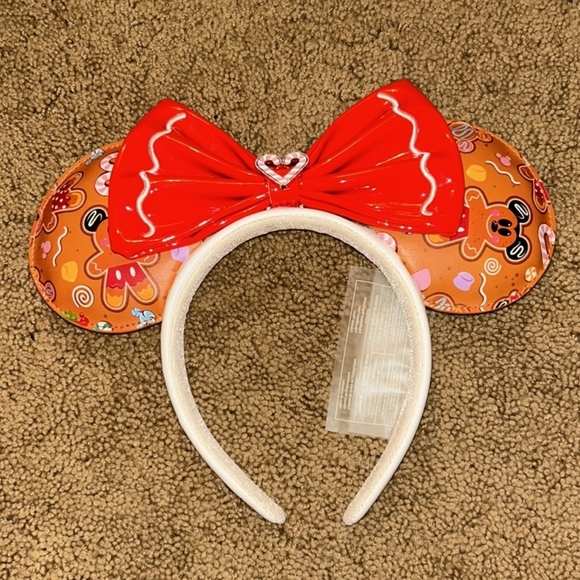 Loungefly holiday gingerbread print Disney mini backpack with matching ears - Picture 4 of 7